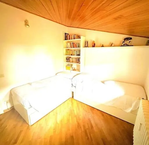 4 Minuti Dalla Stazione Loft Moderno 펜션 폰타씨에베